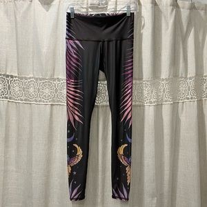 Teeki Phoenix rising hot pant leggings